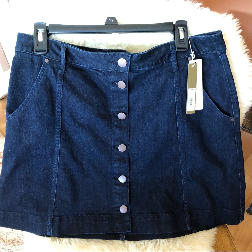 LC Lauren Conrad Button Down Front Denim Skirt